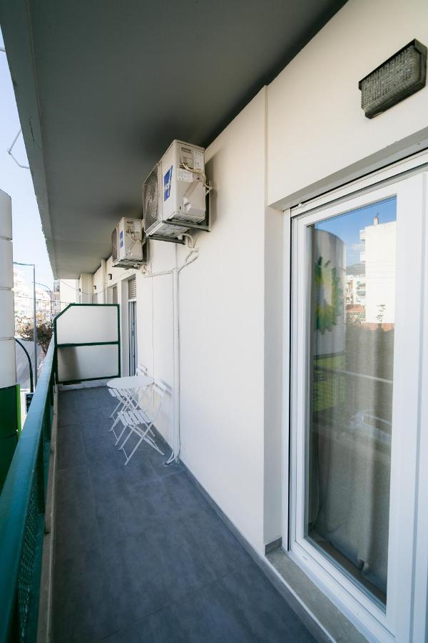 Central Guests Apartment Volos Bagian luar foto